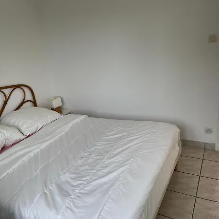 Semesterbostad Maison Spacieuse Proche Plages Et Village *