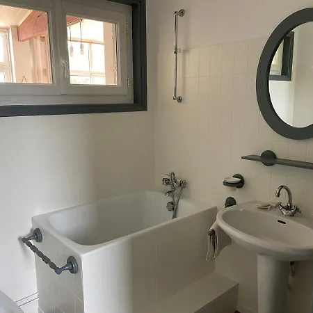 Hébergement de vacances Maison Spacieuse Proche Plages Et Village