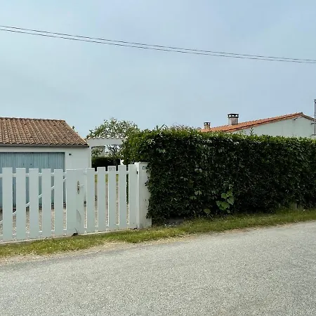 Hébergement de vacances Maison Spacieuse Proche Plages Et Village Saint-Denis-dʼOléron